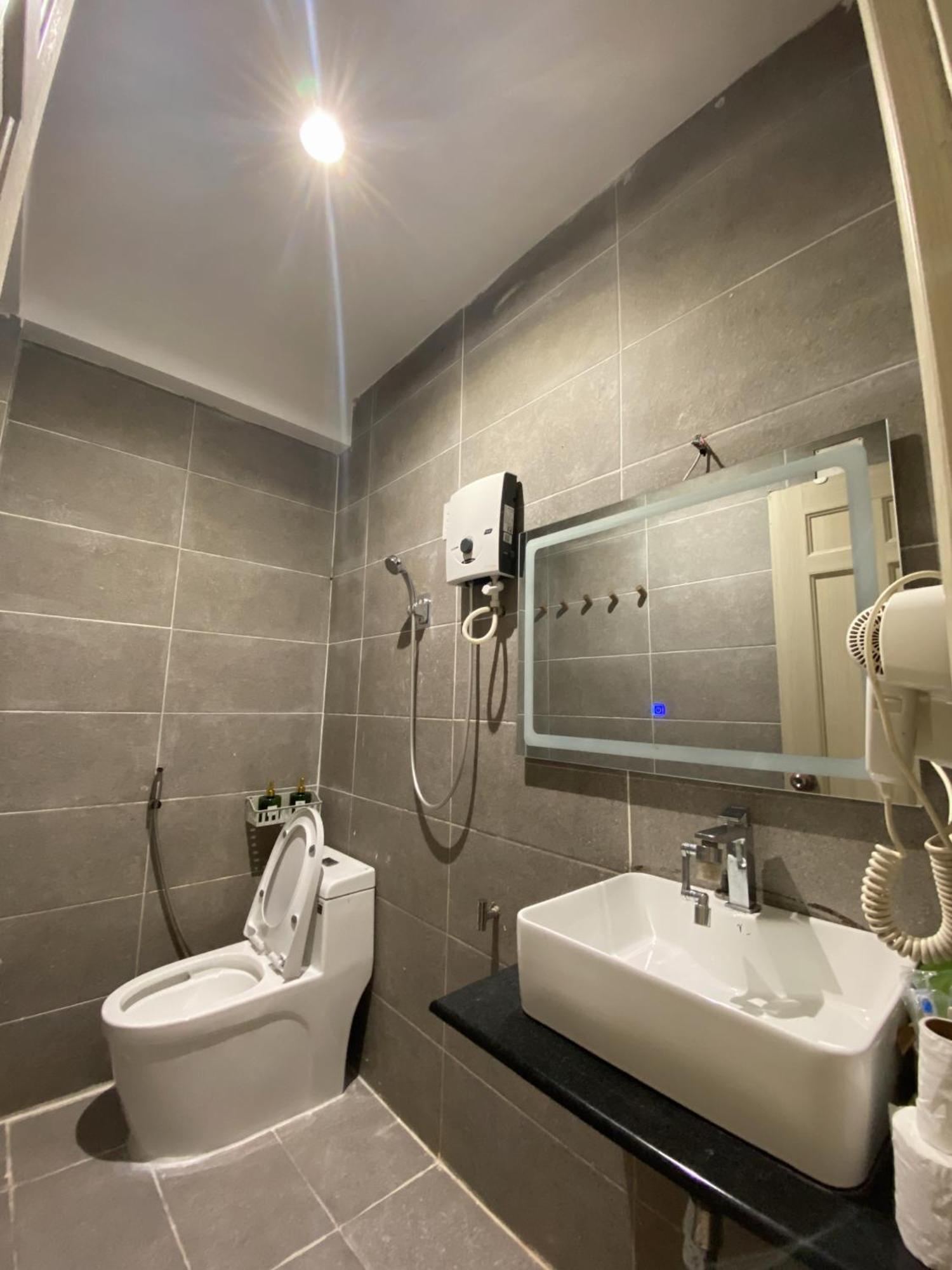 Khách sạn Mo TP. Hồ Chí Minh